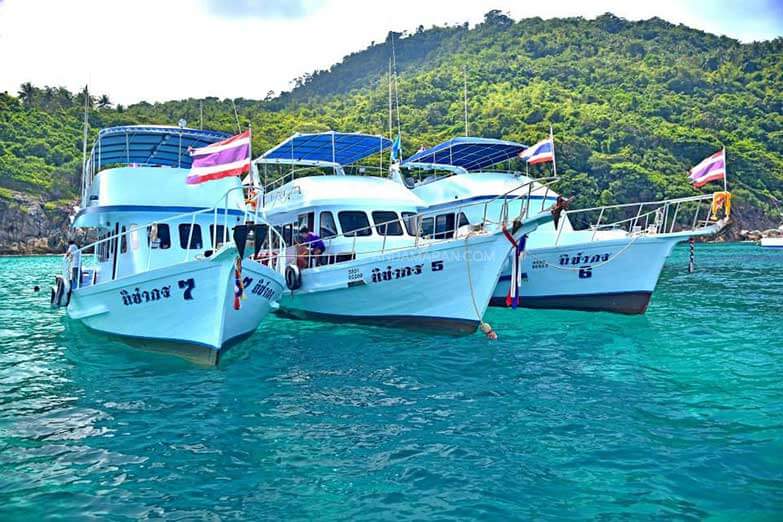 Nichakorn Fishing Boat Phuket – 尼沙恭 海钓船普吉岛 🚤