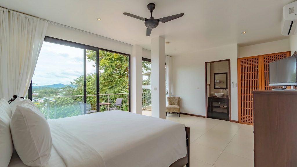 Villa Aurora in West Phuket, Phuket - 5 bedrooms