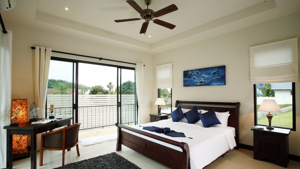 Villa Pearl in Nai Harn beach, Phuket - 7 bedrooms