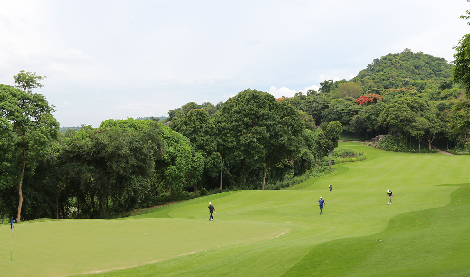 Best-Golf-Course-in-Thailand-GC2