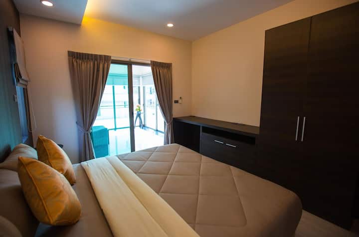 828f574b-c388-4015-88f0-00825cd6374b