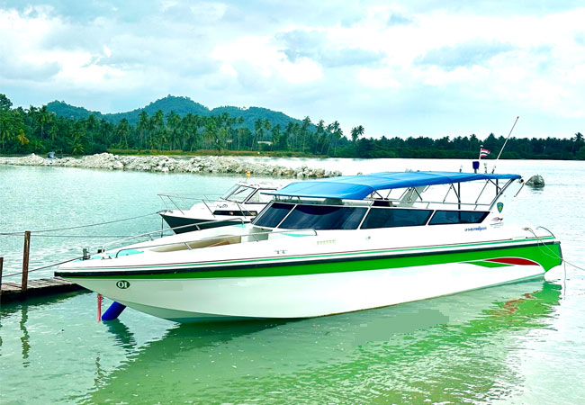 Phat Speedboat Exterior